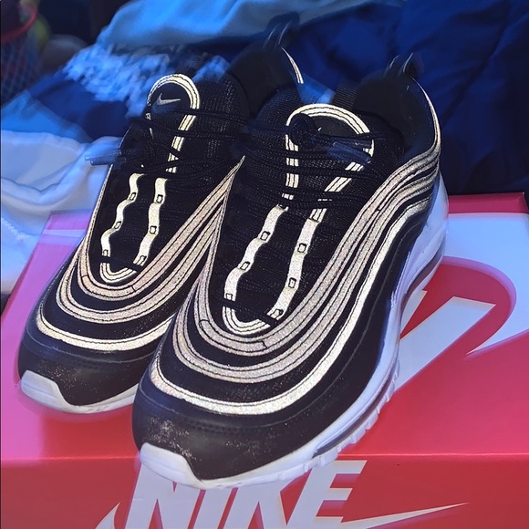 Air Max 97 - Picture 3 of 5